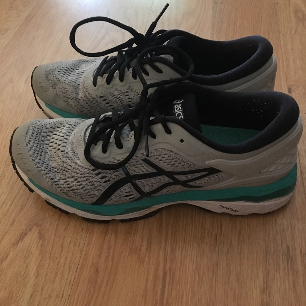 ASICS Running Shoe - Picture 4 of 8
